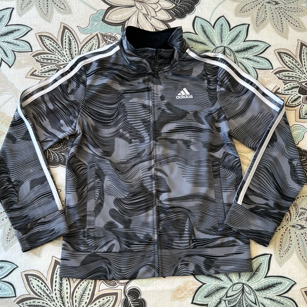 Adidas Full Zip front Track Jacket, Size Medium 10/12, Boy Kids Youth Outerwear
